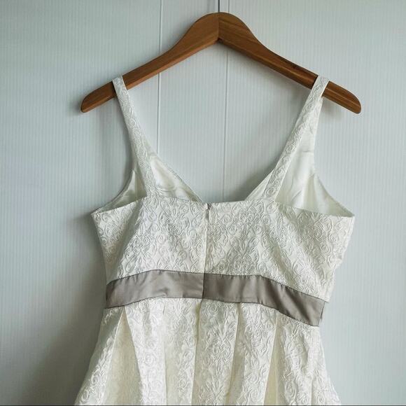 ModCloth Liza Luxe white fit and flare dress - Picture 6 of 10